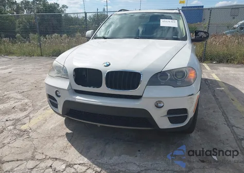 2013 BMW X5 xDrive35I/xDrive35I Premium/xDrive35I Sport Activity from USA, damaged, VIN 5UXZV4C51D0E07341